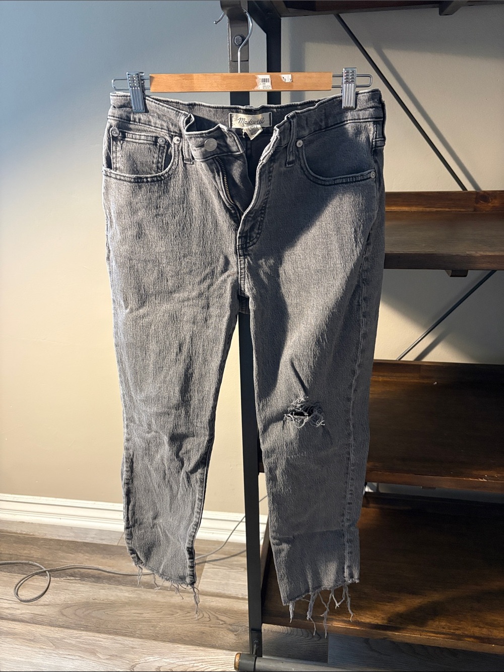 Madewell Gray Distressed Women’s Jeans